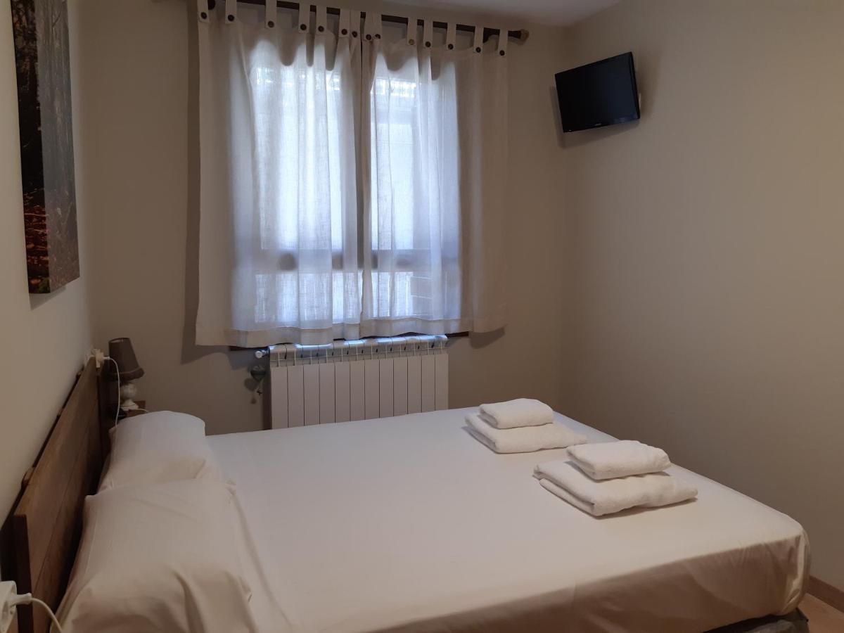 Apartamento Familiar Con Vistas Y Garage La Portiecha Apartment ซาเยนต์ เด กาเยโก ภายนอก รูปภาพ